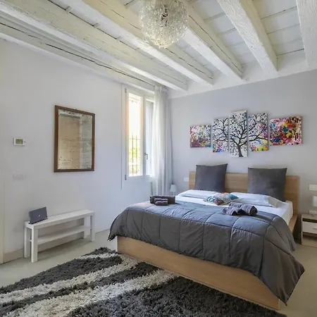 I-homes Luxury Palazzo Arnaldi-duomo Apartment *